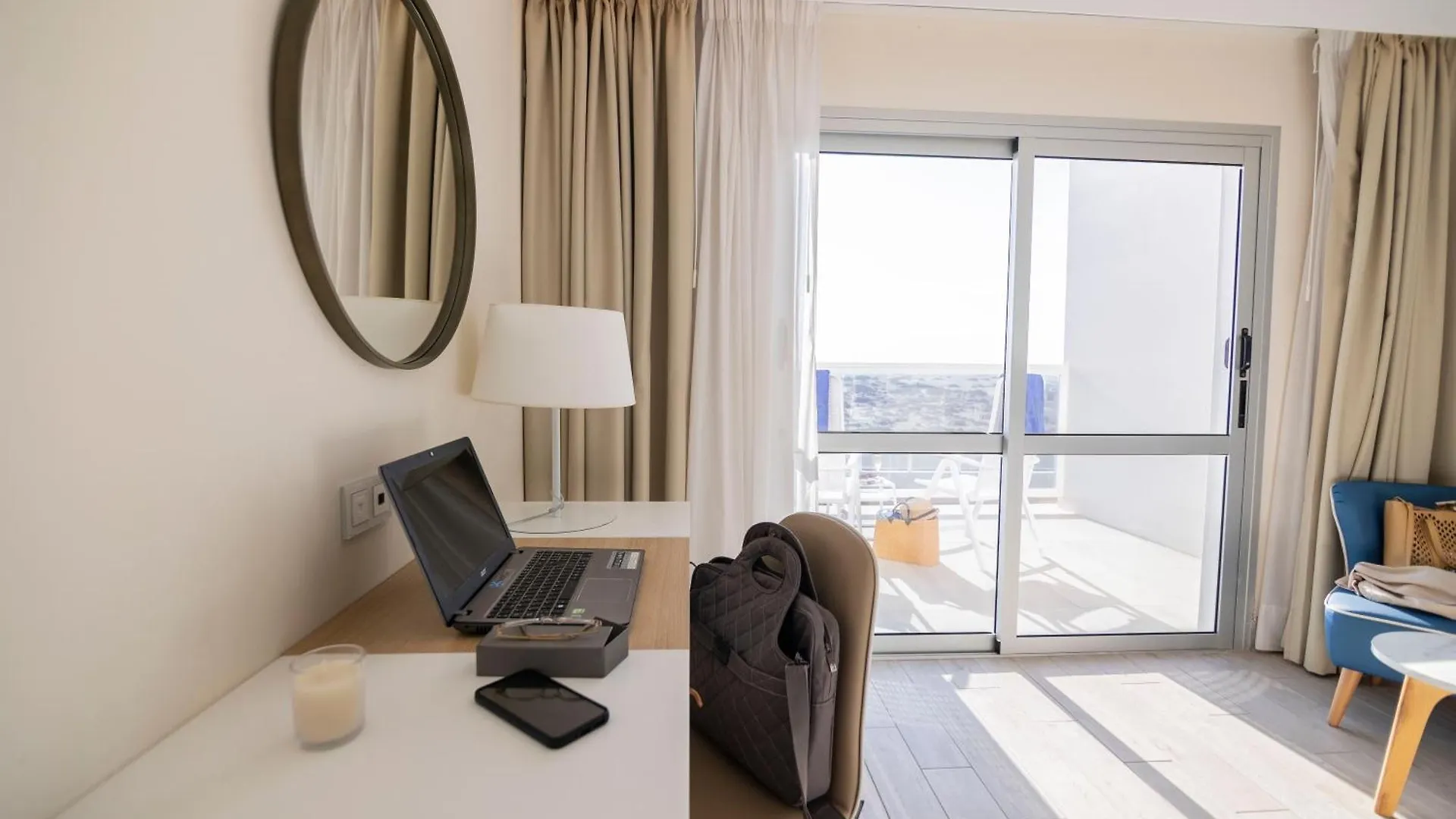 ***  Hotel Boutique Tao Caleta Mar Corralejo Spanje